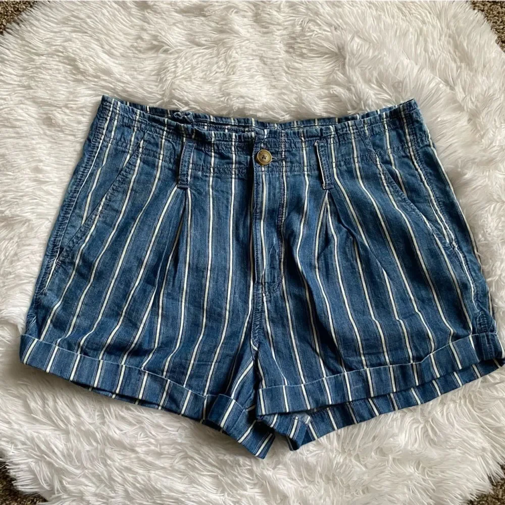 American Eagle Striped Shorts‎ Women s Size 8